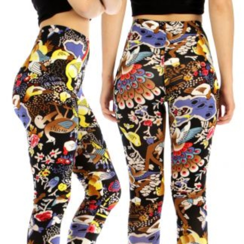 Women's Asian Cards Leggings - Picture 1 of 2